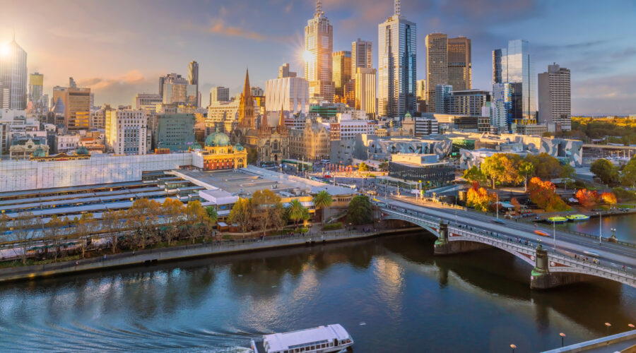 Ultimate Guide on Planning a Trip to Melbourne: Tips, Tricks, and Must-See Attractions