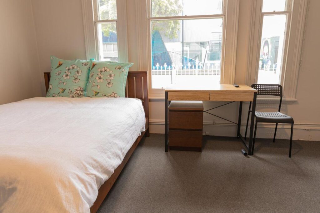 Budget double room that super cosy for a good nights rest at 50 Green St Windsor