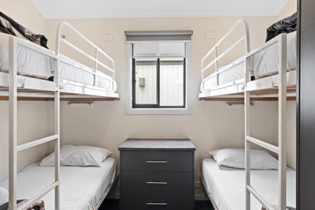 A four-bed dormitory for larger families or a bunch of friends at Discovery Parks Geelong